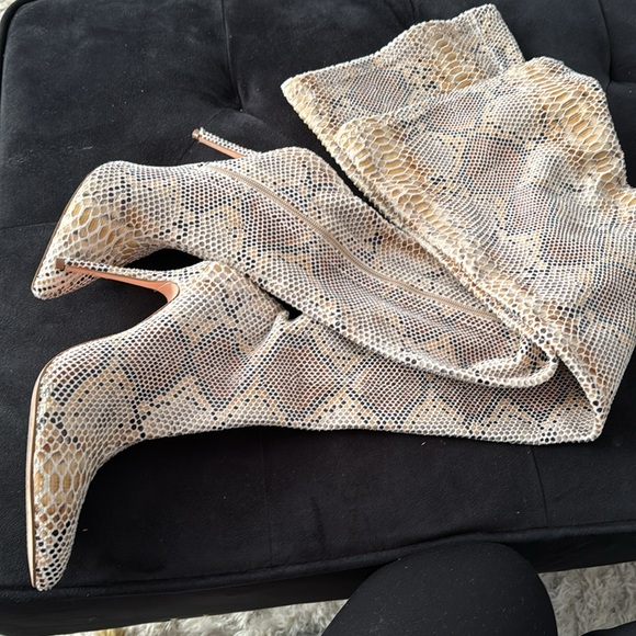 Snakeskin boots - Picture 5 of 5